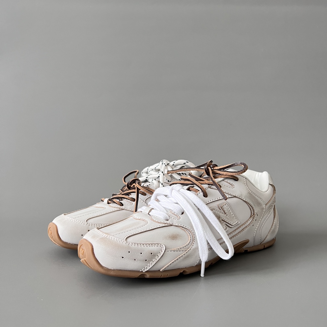 Miu Miu x New Balance 530 Sneakers - PerfectKickZ