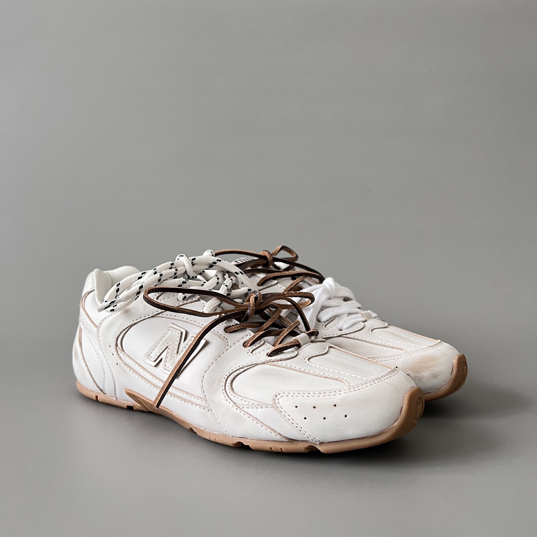 Miu Miu x New Balance 530 Sneakers - PerfectKickZ