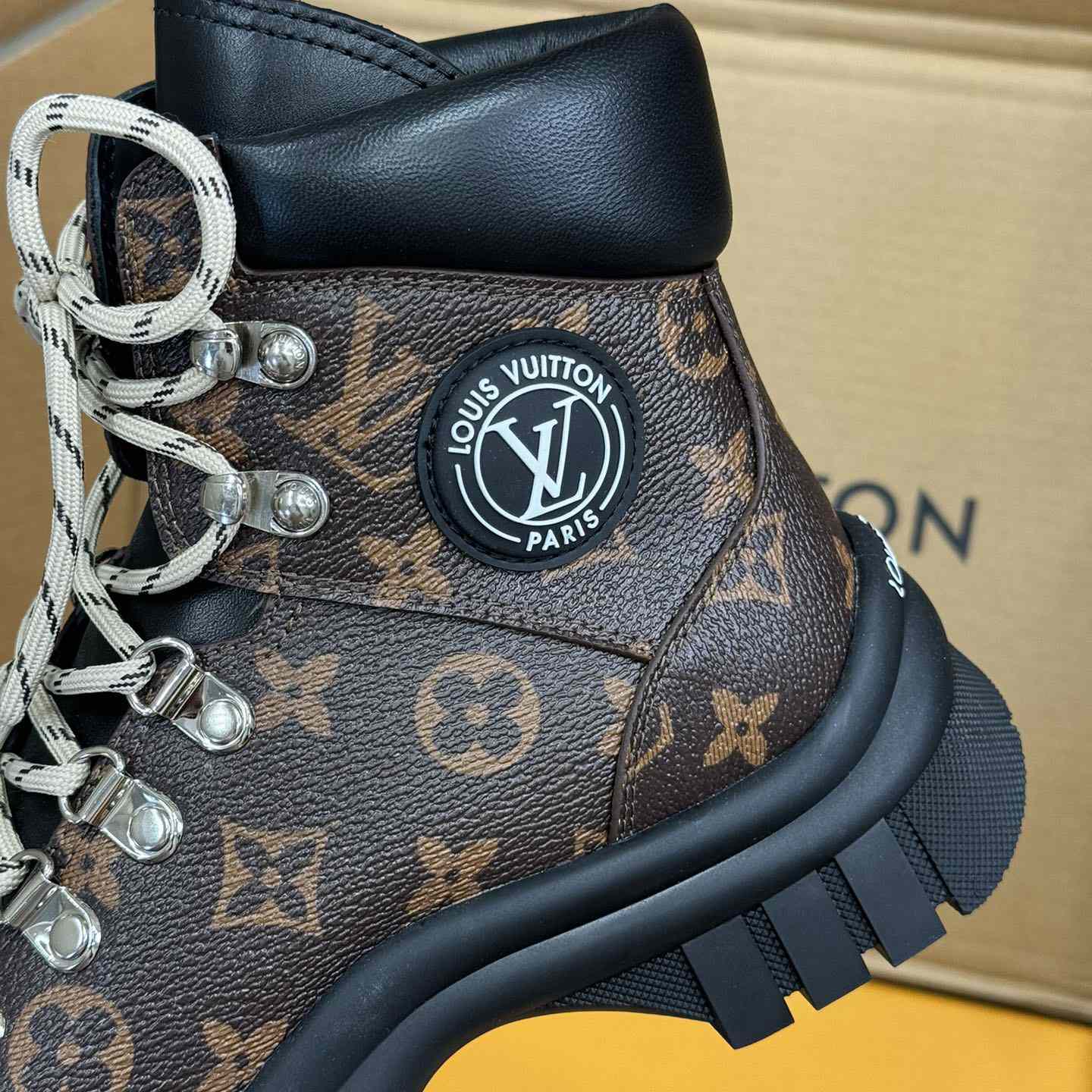 Louis Vuitton Ruby Flat Ranger   - PerfectKickZ