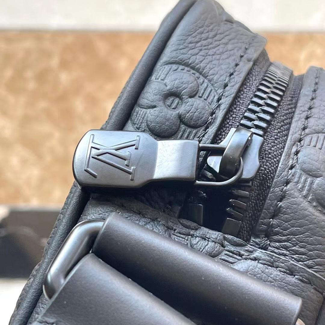 Louis Vuitton Getaway Messenger  M12516 - PerfectKickZ