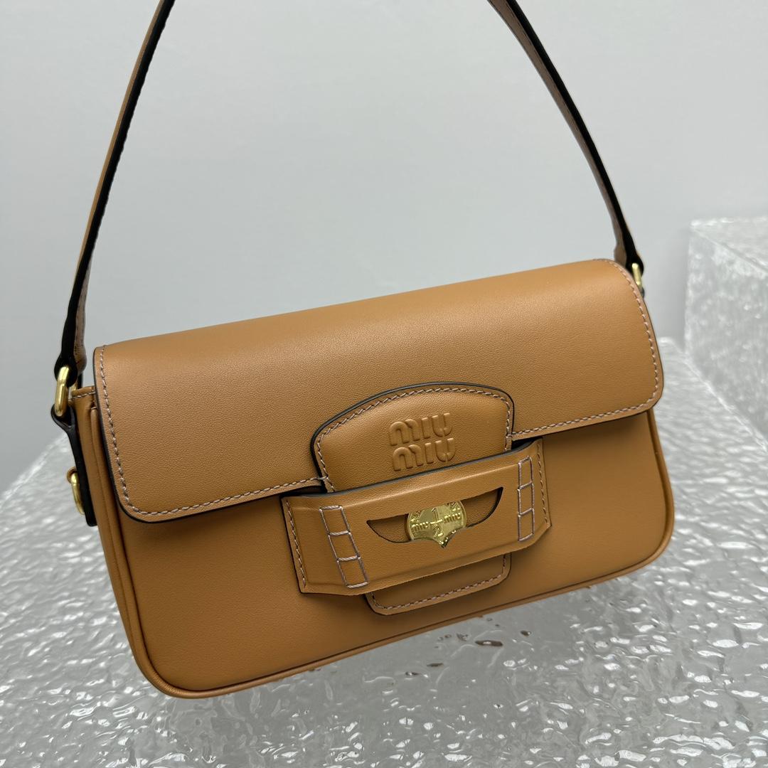 Miu Miu Penny Leather Bag - PerfectKickZ