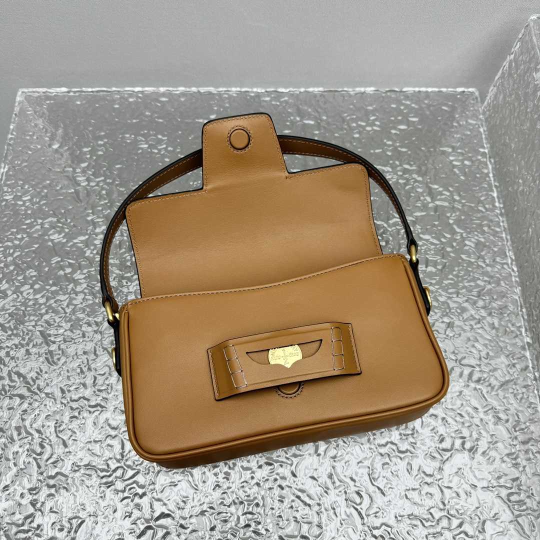 Miu Miu Penny Leather Bag - PerfectKickZ