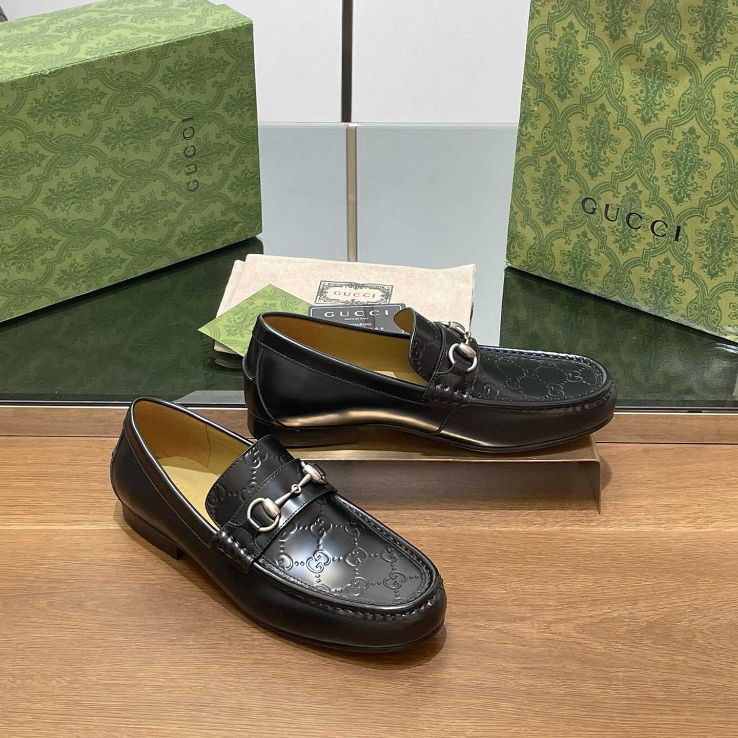 Gucci Men's Loafer With Horsebit - PerfectKickZ