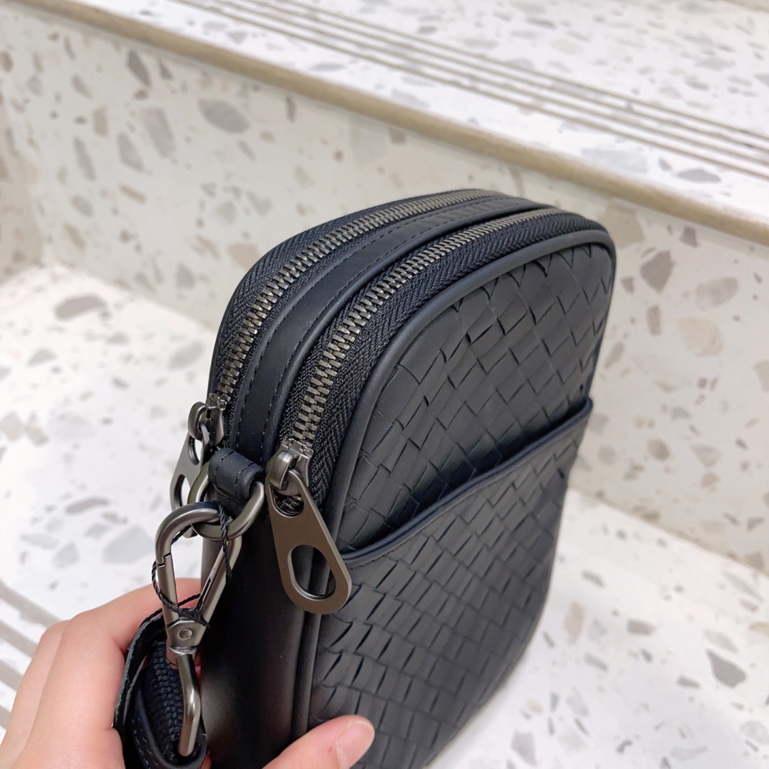 Bottega Veneta Crossbody Bag  - PerfectKickZ