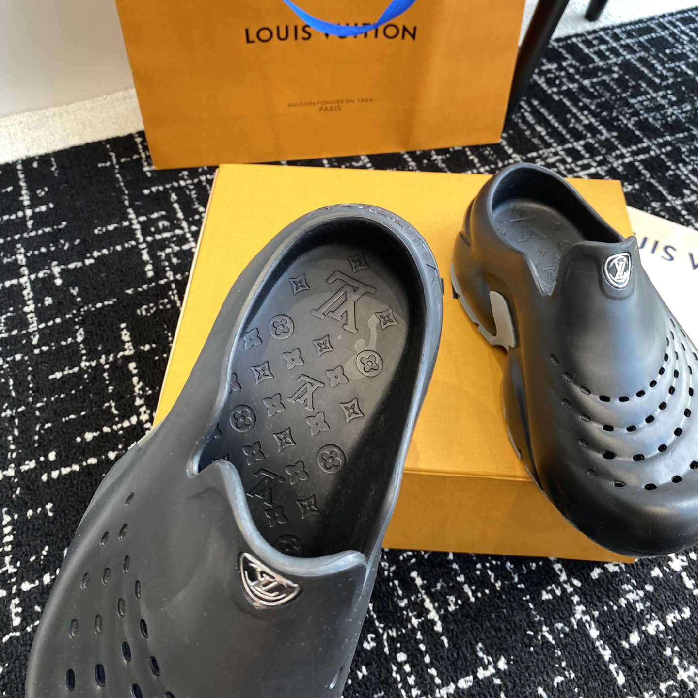 Louis Vuitton LV Shark Clog   1ABSN3 - PerfectKickZ