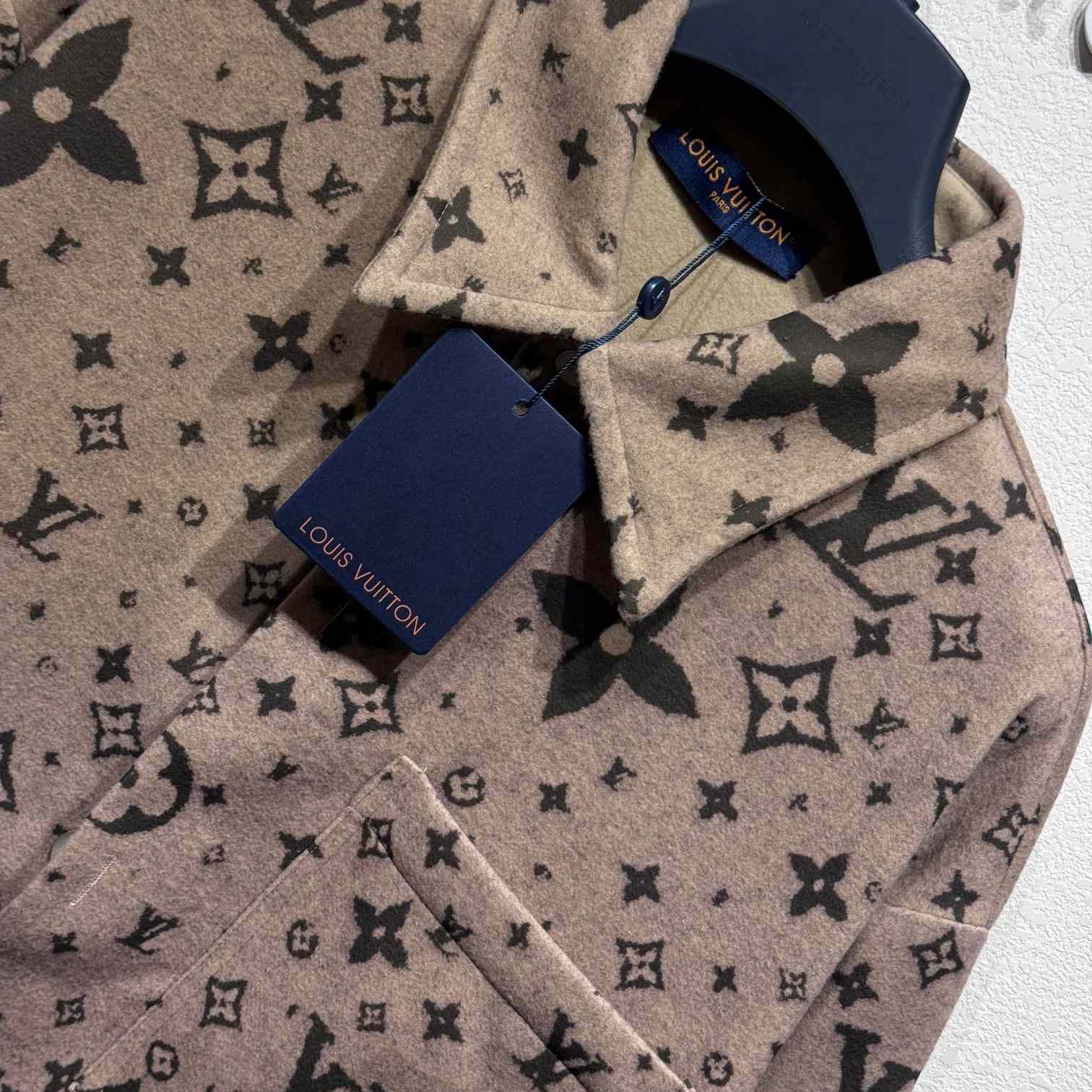 Louis Vuitton Monogram Double Face Wool, Silk And Cashmere-Blend Overshirt  1AFYF7 - PerfectKickZ