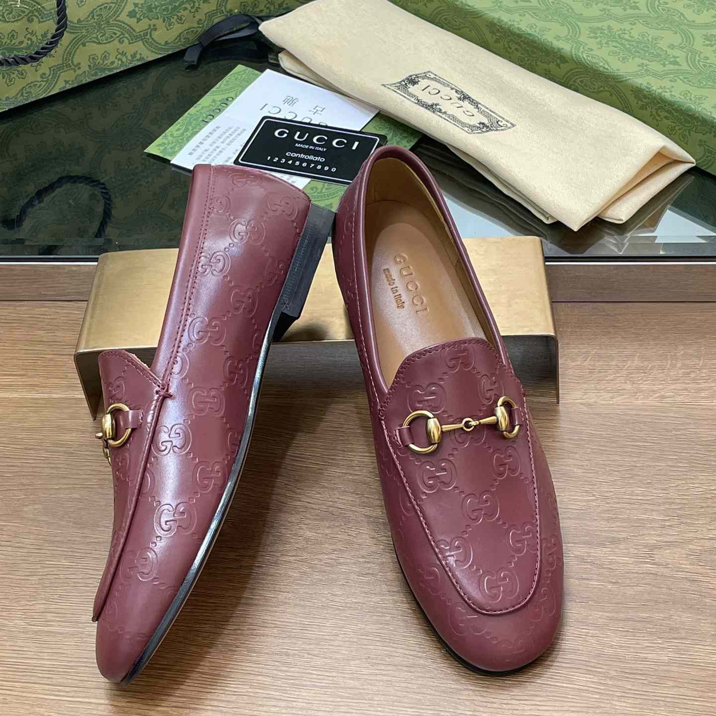 Gucci Women's Gucci Jordaan Loafer - PerfectKickZ