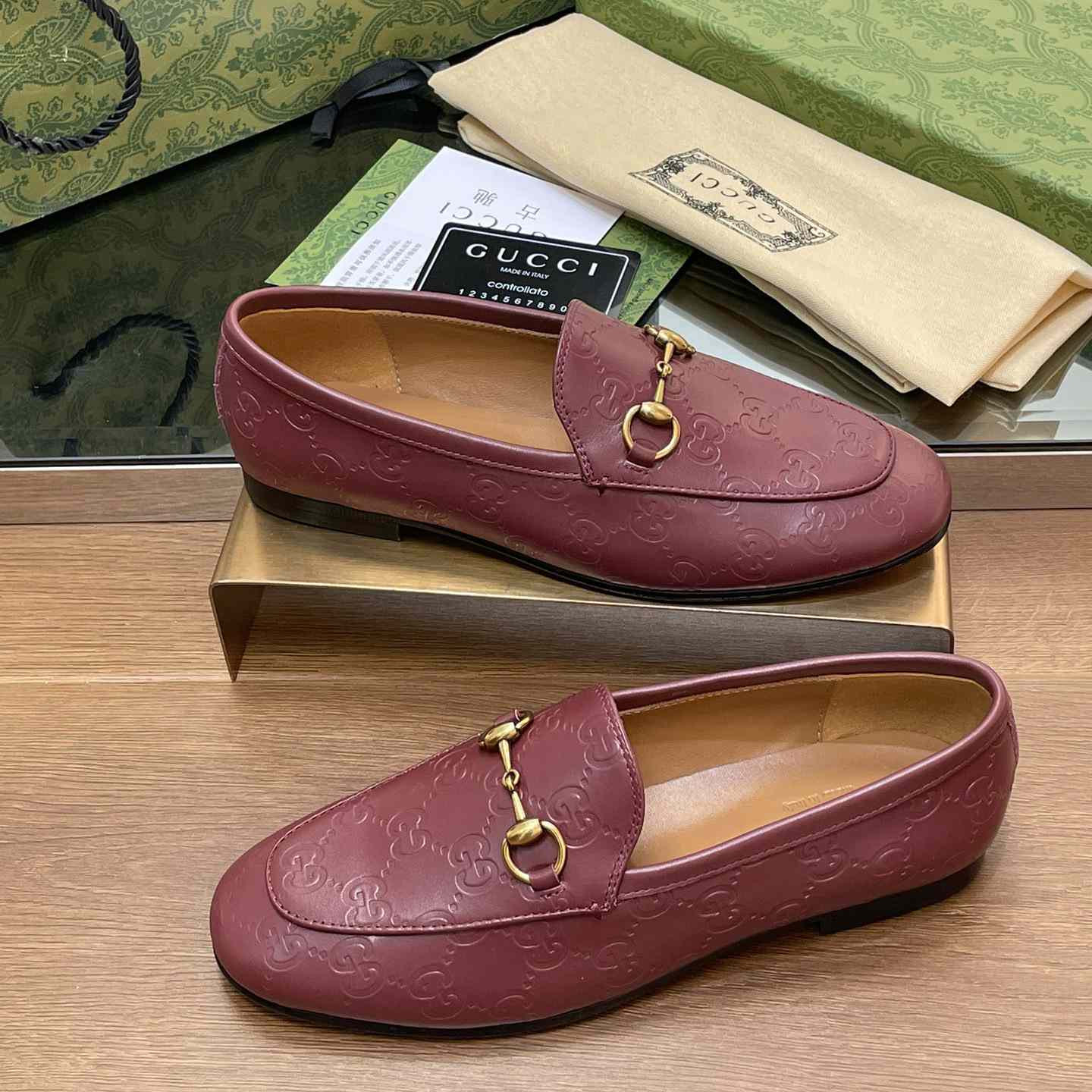 Gucci Women's Gucci Jordaan Loafer - PerfectKickZ