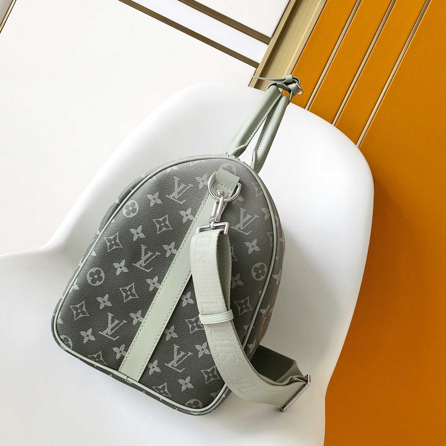 Louis Vuitton Keepall 45   M11718  - PerfectKickZ