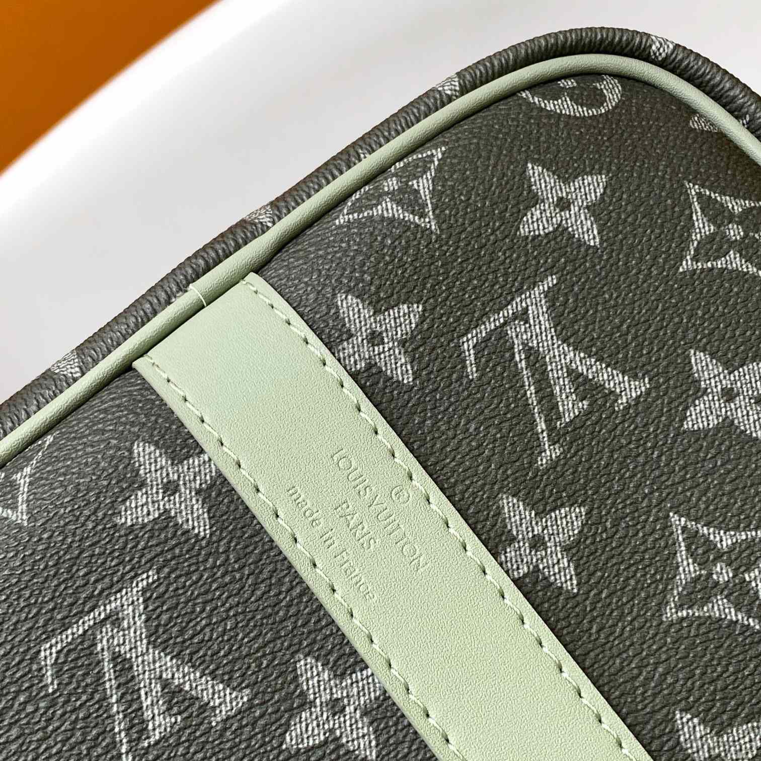 Louis Vuitton Keepall 45   M11718  - PerfectKickZ