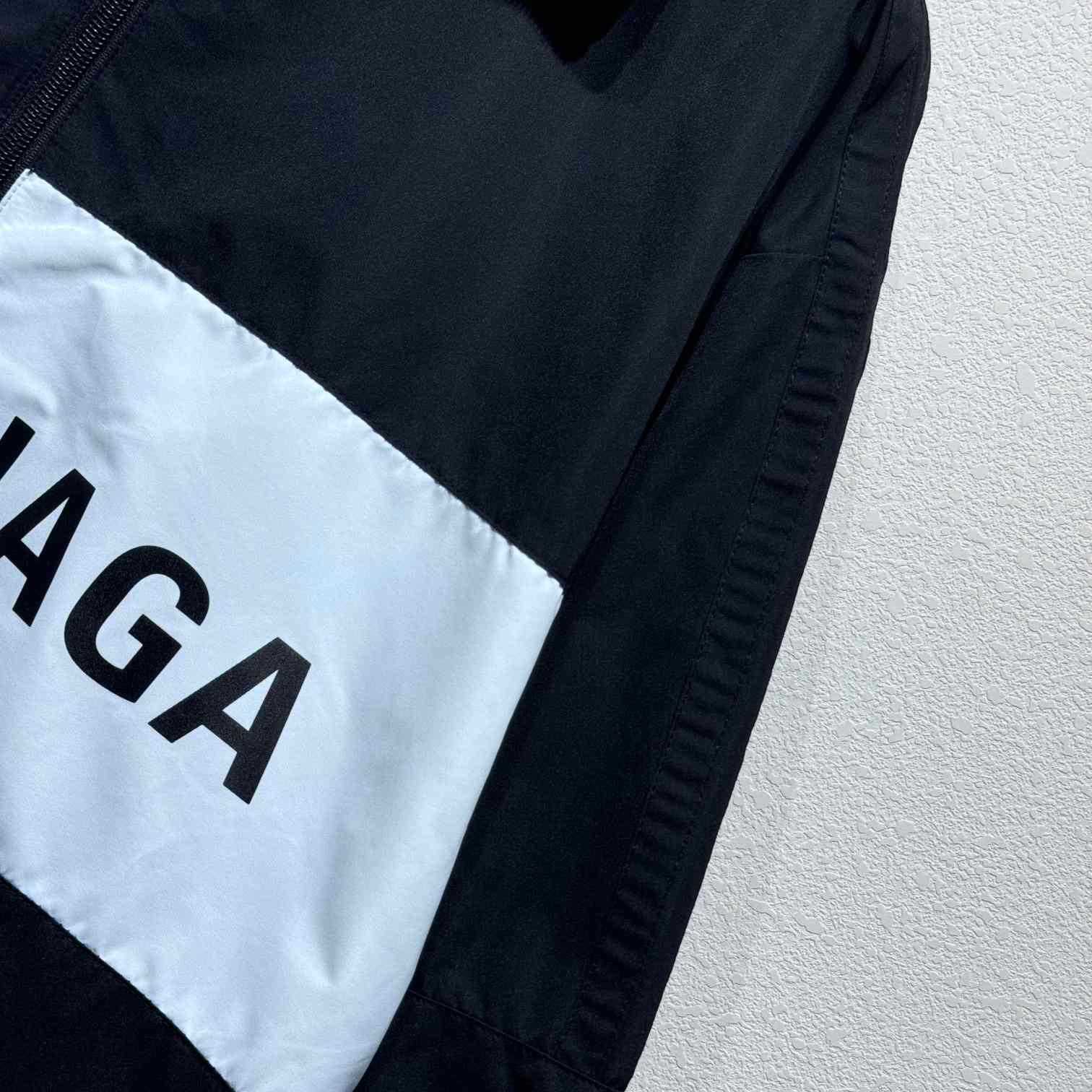 Balenciaga Logo-print Zip-up Windbreaker - PerfectKickZ