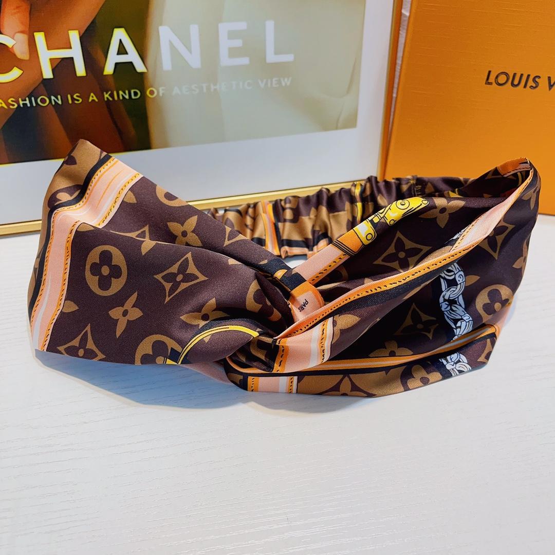 Louis Vuitton Headband  - PerfectKickZ