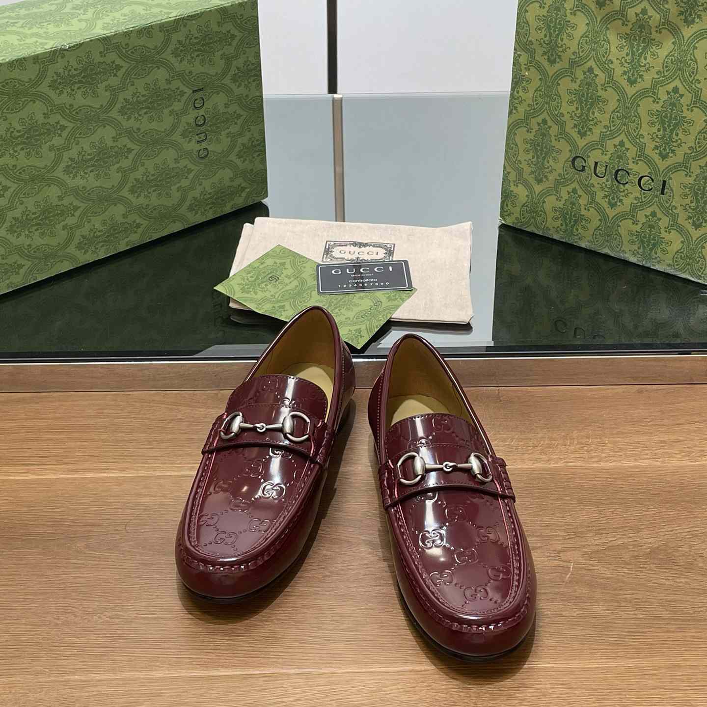 Gucci Men's Loafer With Horsebit - PerfectKickZ