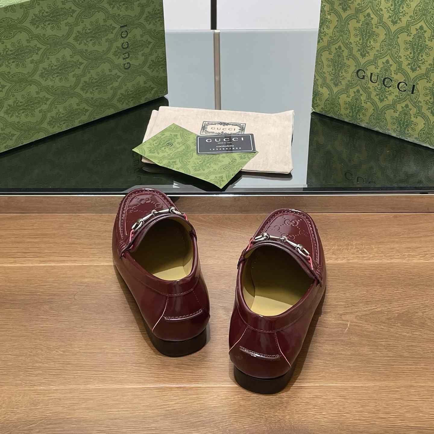 Gucci Men's Loafer With Horsebit - PerfectKickZ