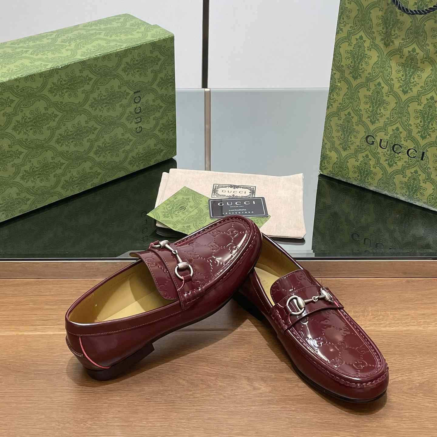Gucci Men's Loafer With Horsebit - PerfectKickZ