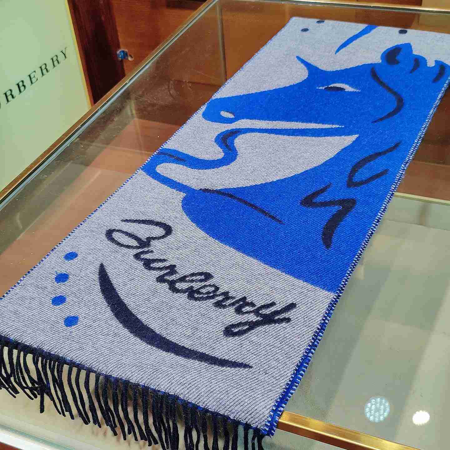 Burberry Mirrored Horse Cashmere Scarf - PerfectKickZ