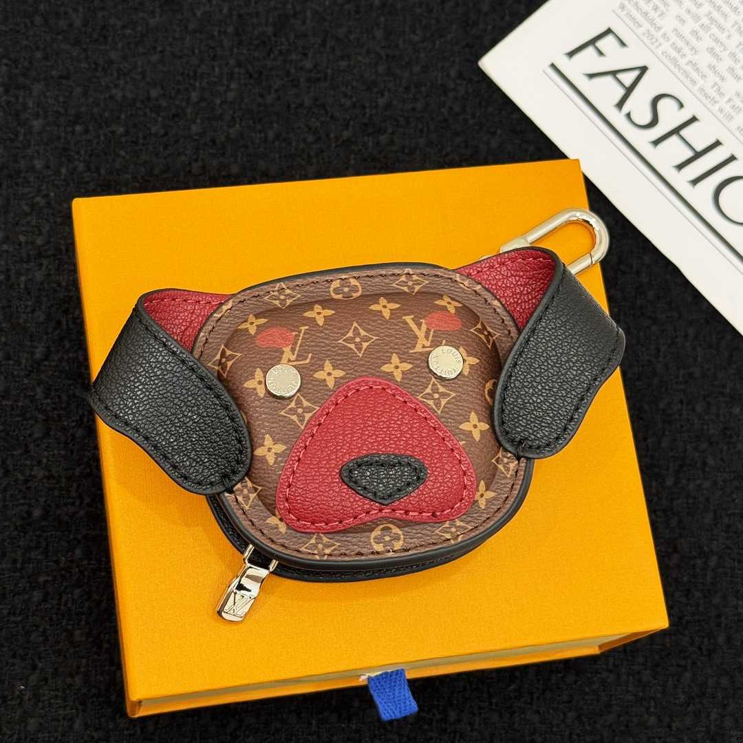 Louis Vuitton 57th Street NYC LV Dog Bag Charm  M02272 - PerfectKickZ