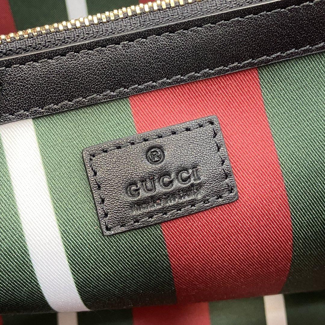 Gucci GG Emblem Medium Tote Bag - PerfectKickZ