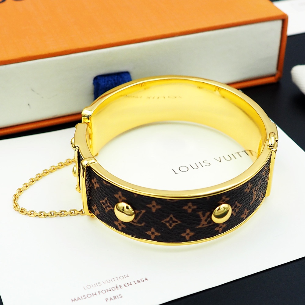 Louis Vuitton LV Signature Bracelet   M1434S - PerfectKickZ