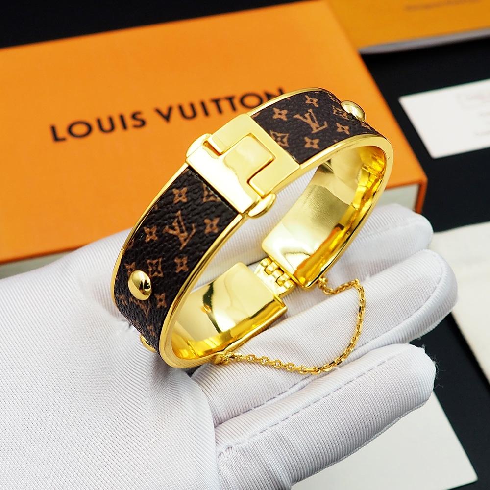 Louis Vuitton LV Signature Bracelet   M1434S - PerfectKickZ