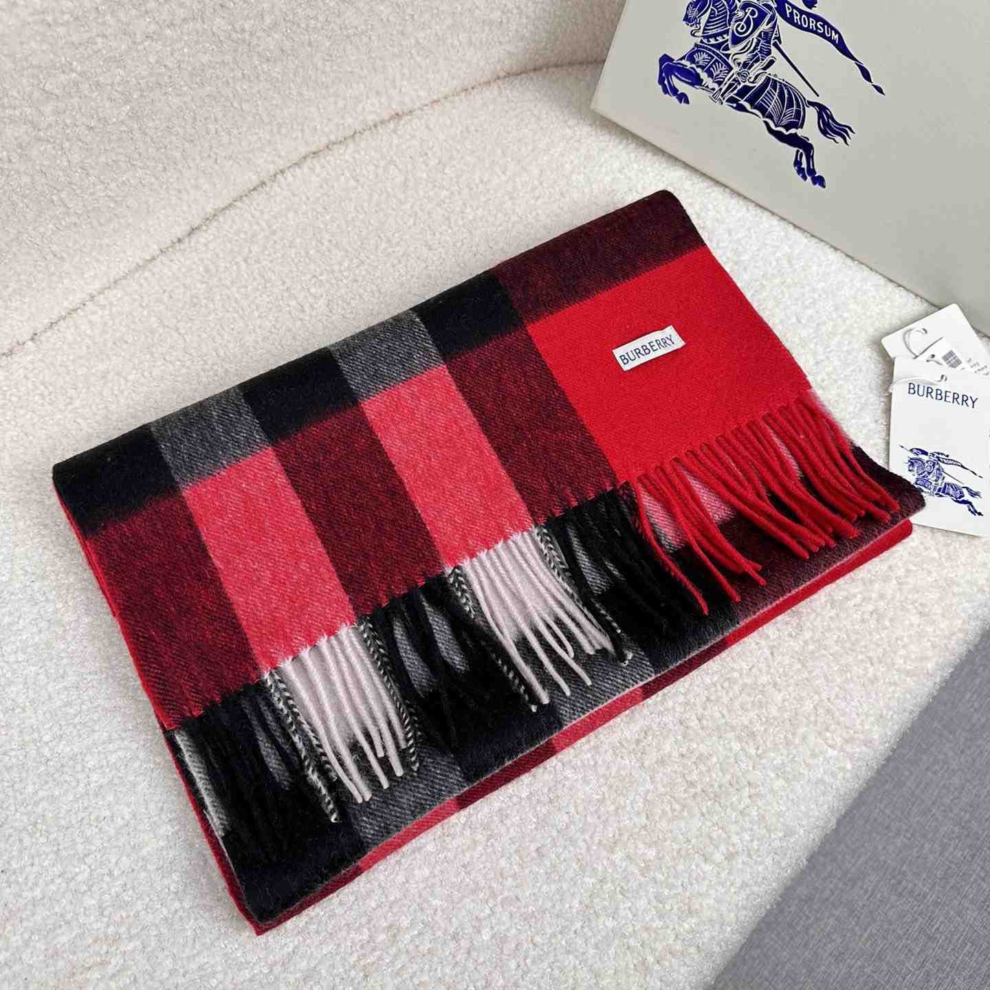 Burberry Scarf   180*40cm - PerfectKickZ