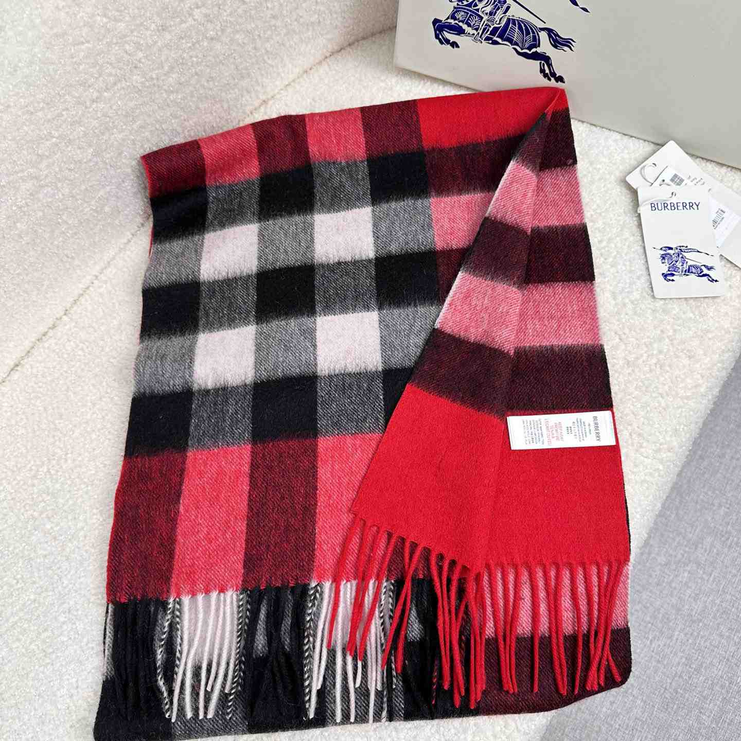 Burberry Scarf   180*40cm - PerfectKickZ