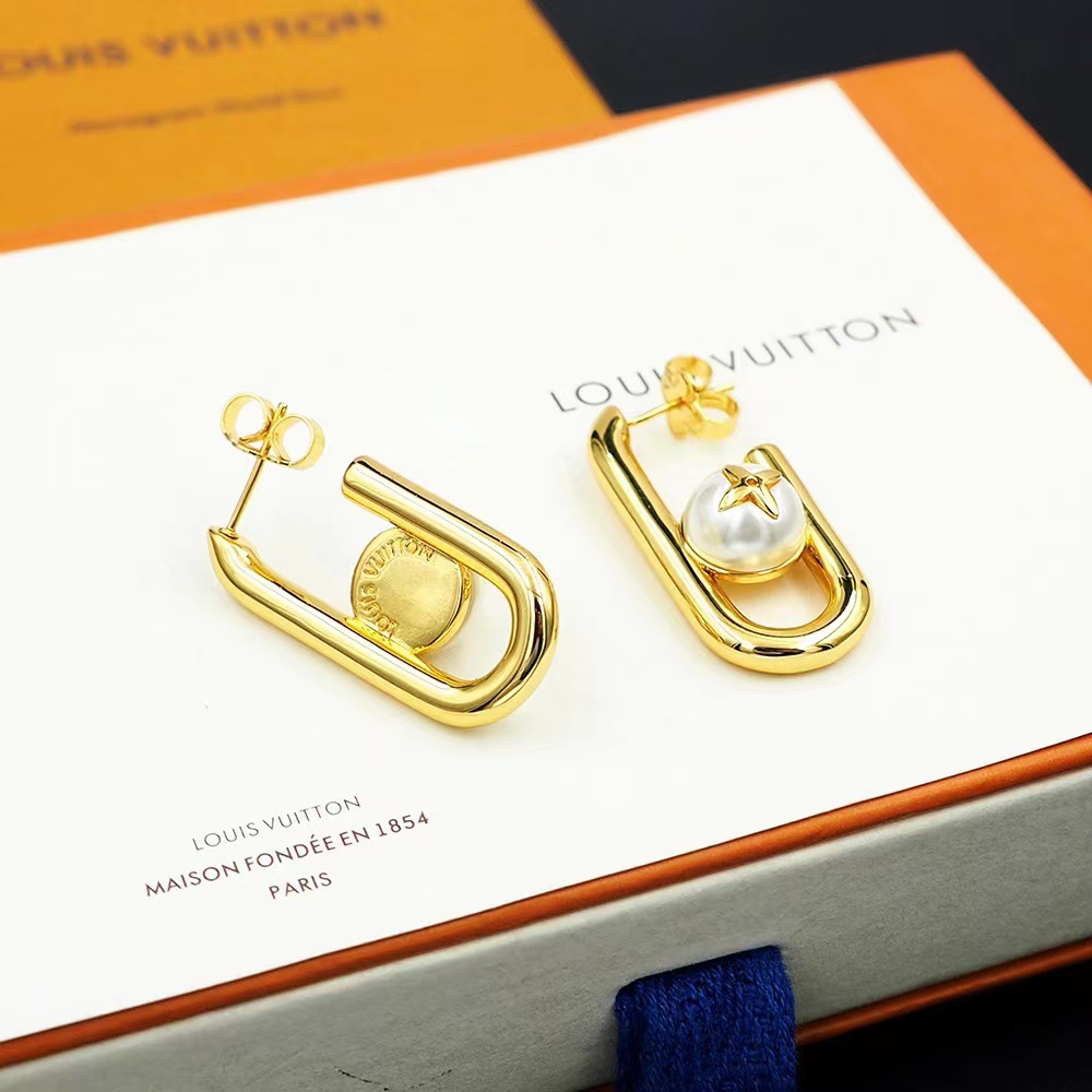 Louis Vuitton My LV Chain Pearls Earrings   M01451 - PerfectKickZ