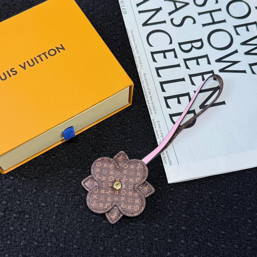 Louis Vuitton My Monogram Layers Bag Charm  M02135 - PerfectKickZ