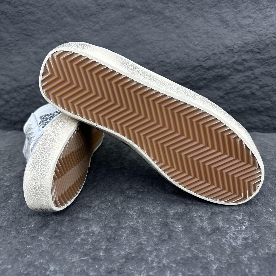 Golden Goose Sneakers - PerfectKickZ