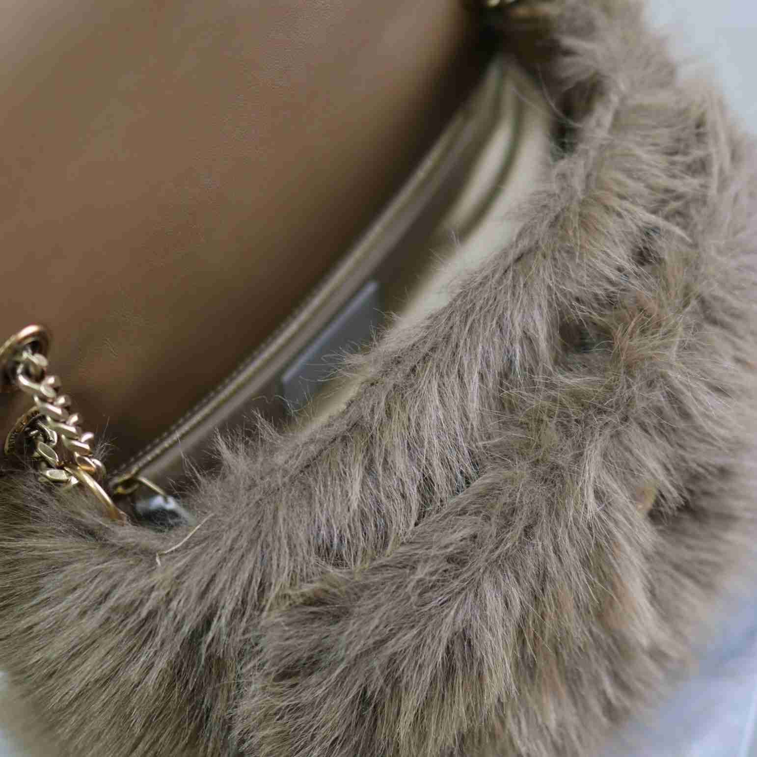 Saint Laurent Shoulder Bag (28×20×8.5cm) - PerfectKickZ