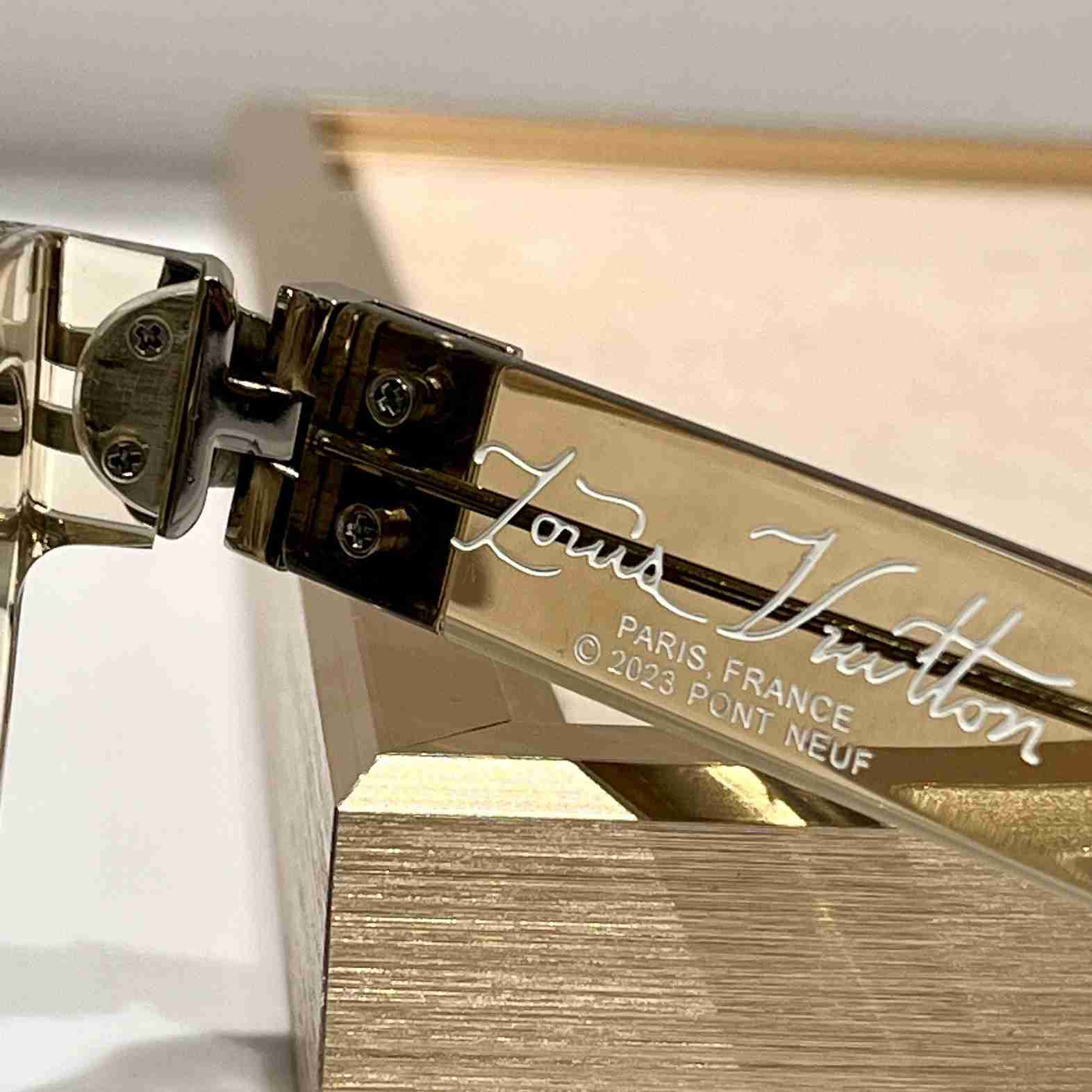 Louis Vuitton 1.1 Millionaires Square Sunglasses  LV96006 - PerfectKickZ