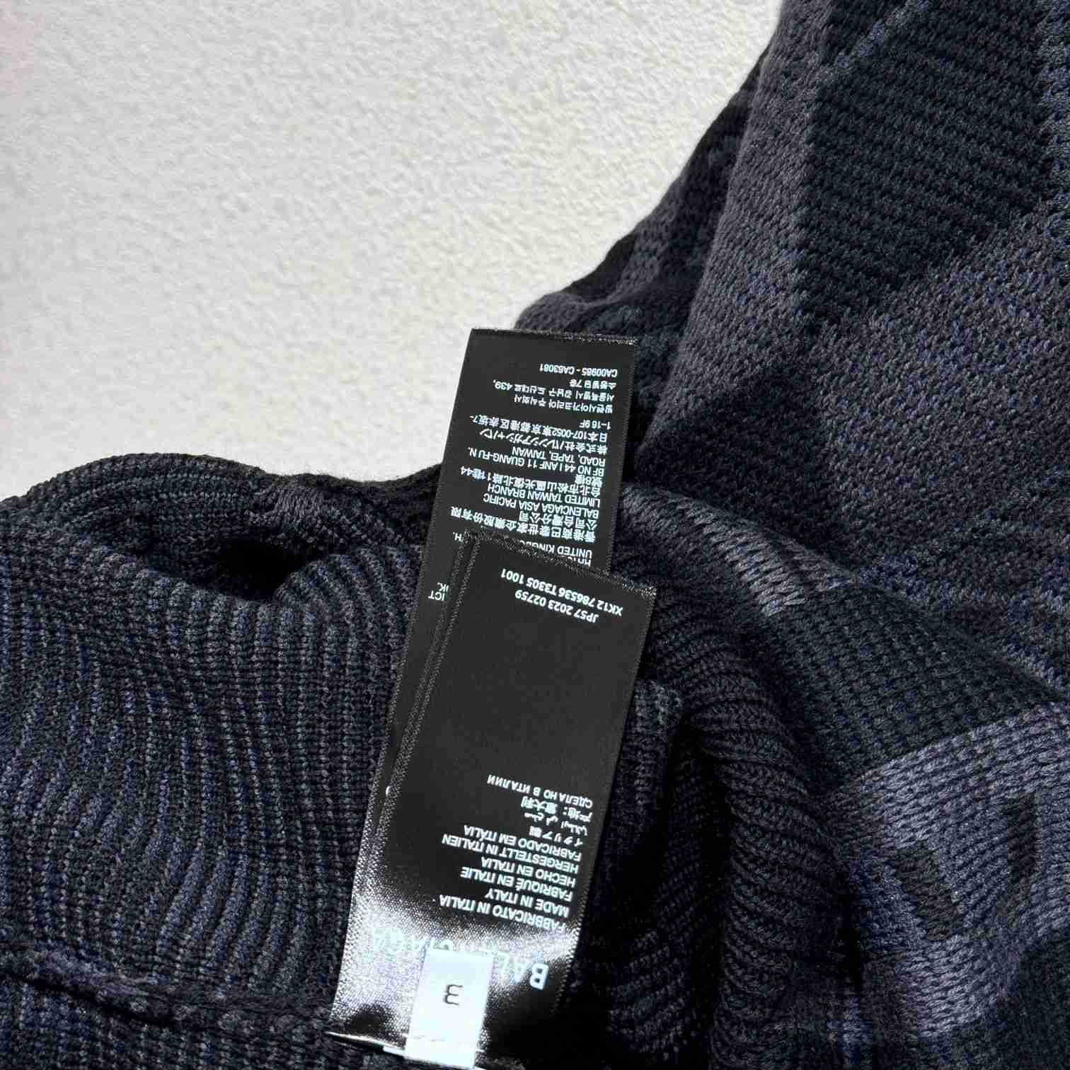 Balenciaga Logo-jacquard Distressed Jumper - PerfectKickZ