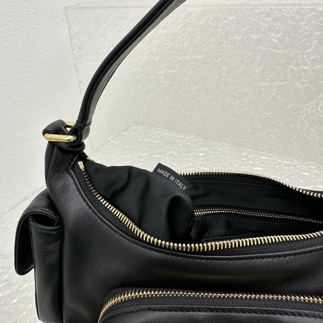 Miu Miu Nappa Leather Pocket Bag (21-12-6cm) - PerfectKickZ