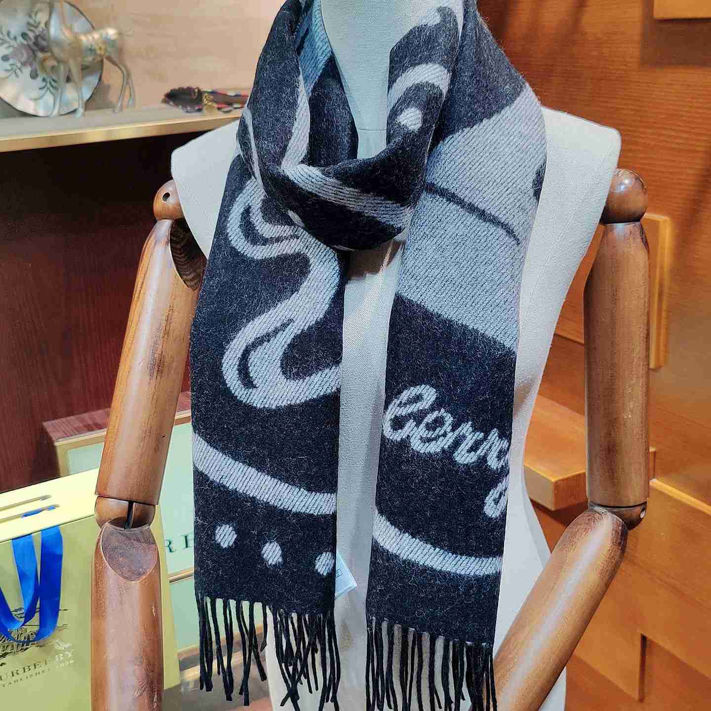 Burberry Mirrored Horse Cashmere Scarf - PerfectKickZ
