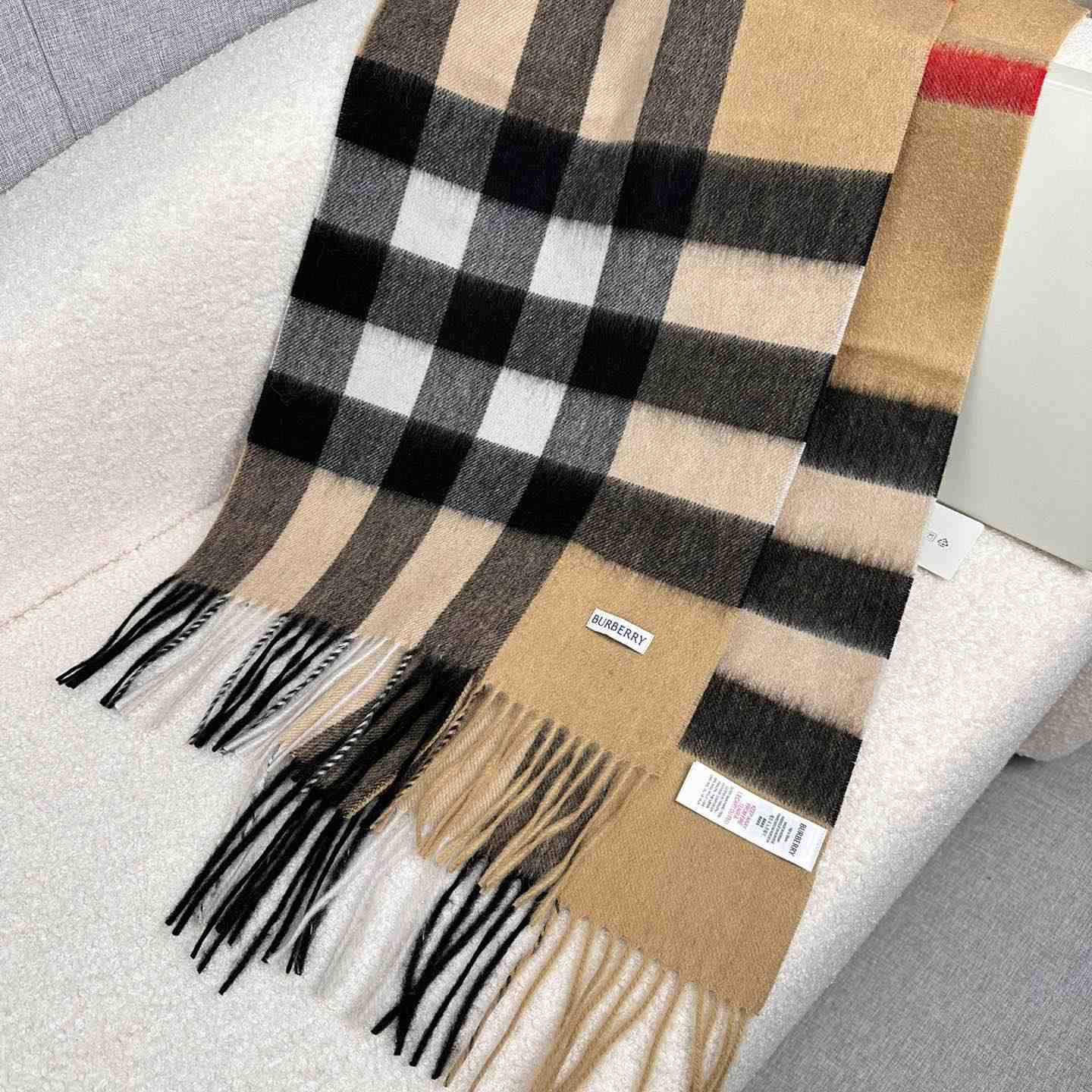 Burberry Scarf   180*40cm - PerfectKickZ