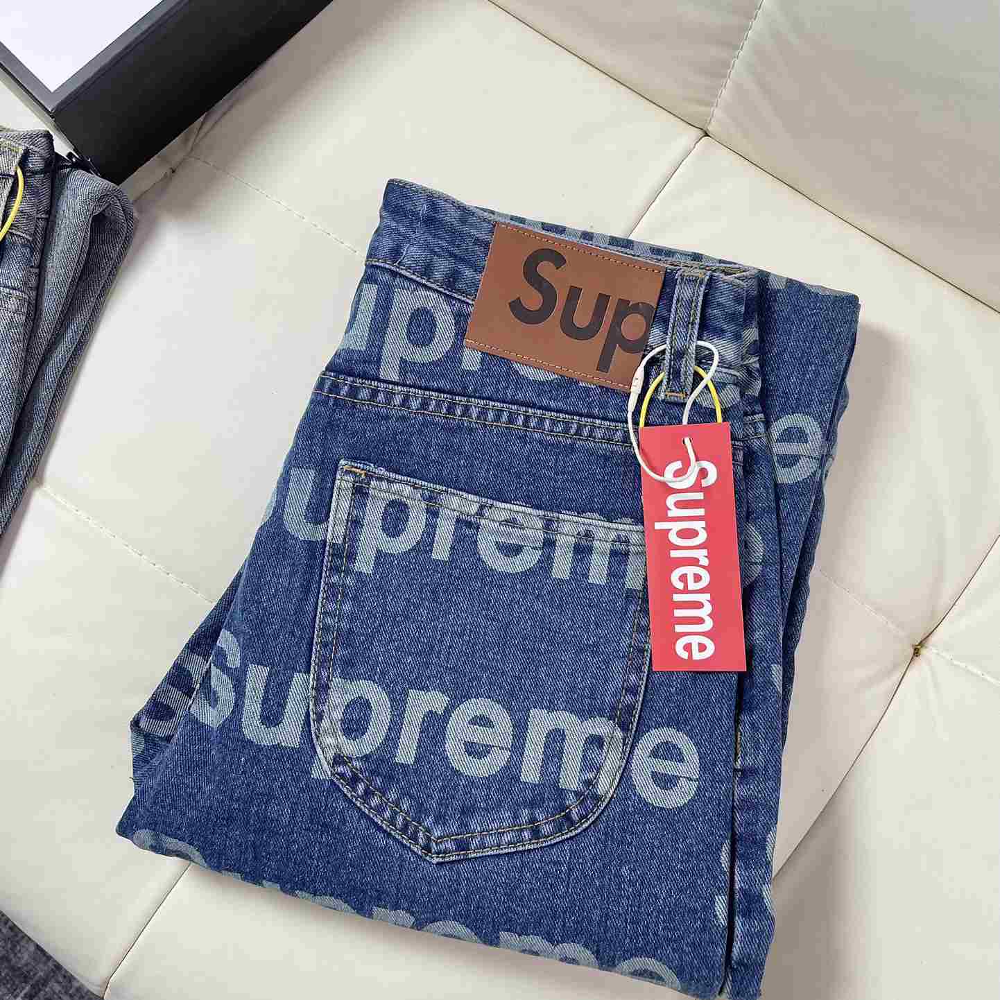 Supreme Jeans - PerfectKickZ