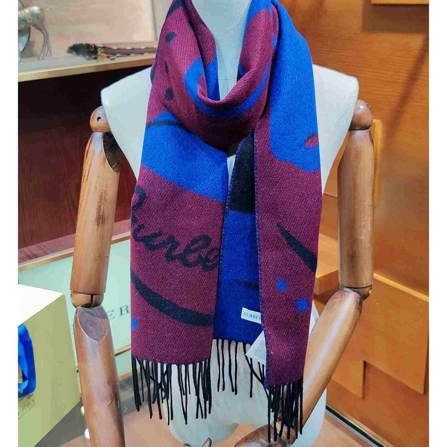 Burberry Mirrored Horse Cashmere Scarf - PerfectKickZ