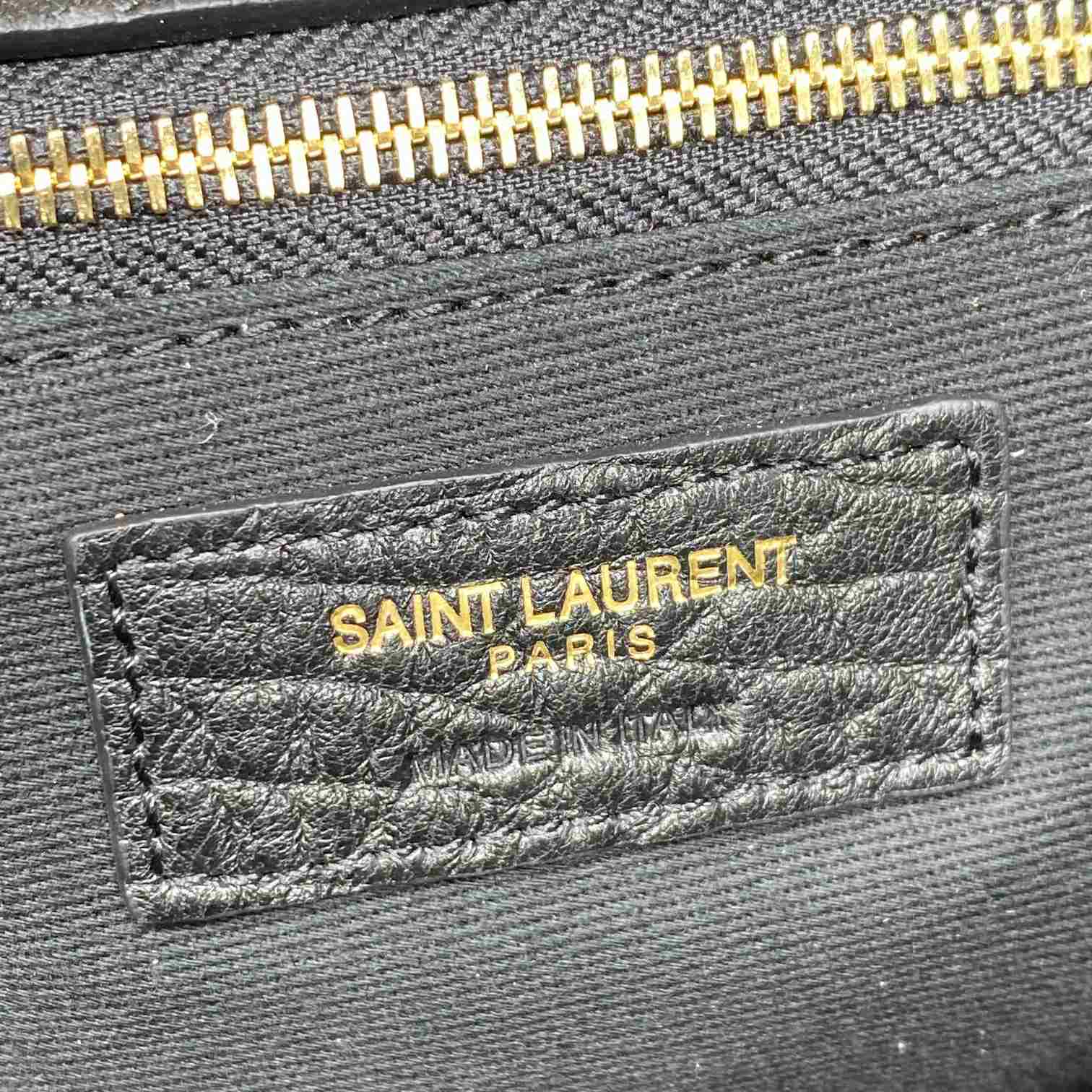 Saint Laurent Calypso Large In Grained Lambskin - PerfectKickZ