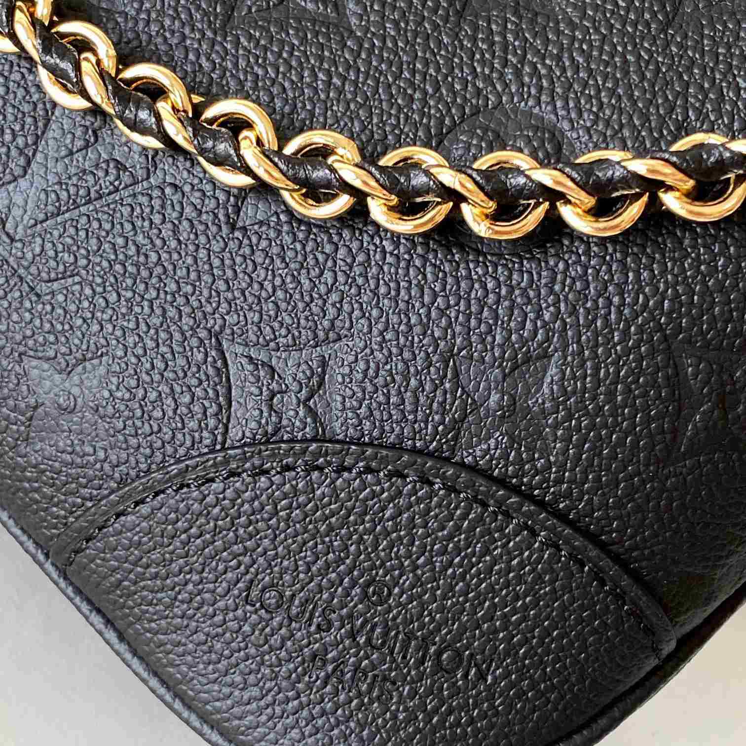 Louis Vuitton Boulogne  M12930 - PerfectKickZ