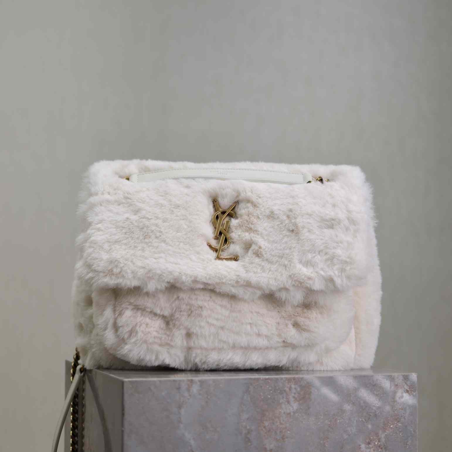 Saint Laurent Niki Medium Soft Bag  (28×20×8.5cm) - PerfectKickZ