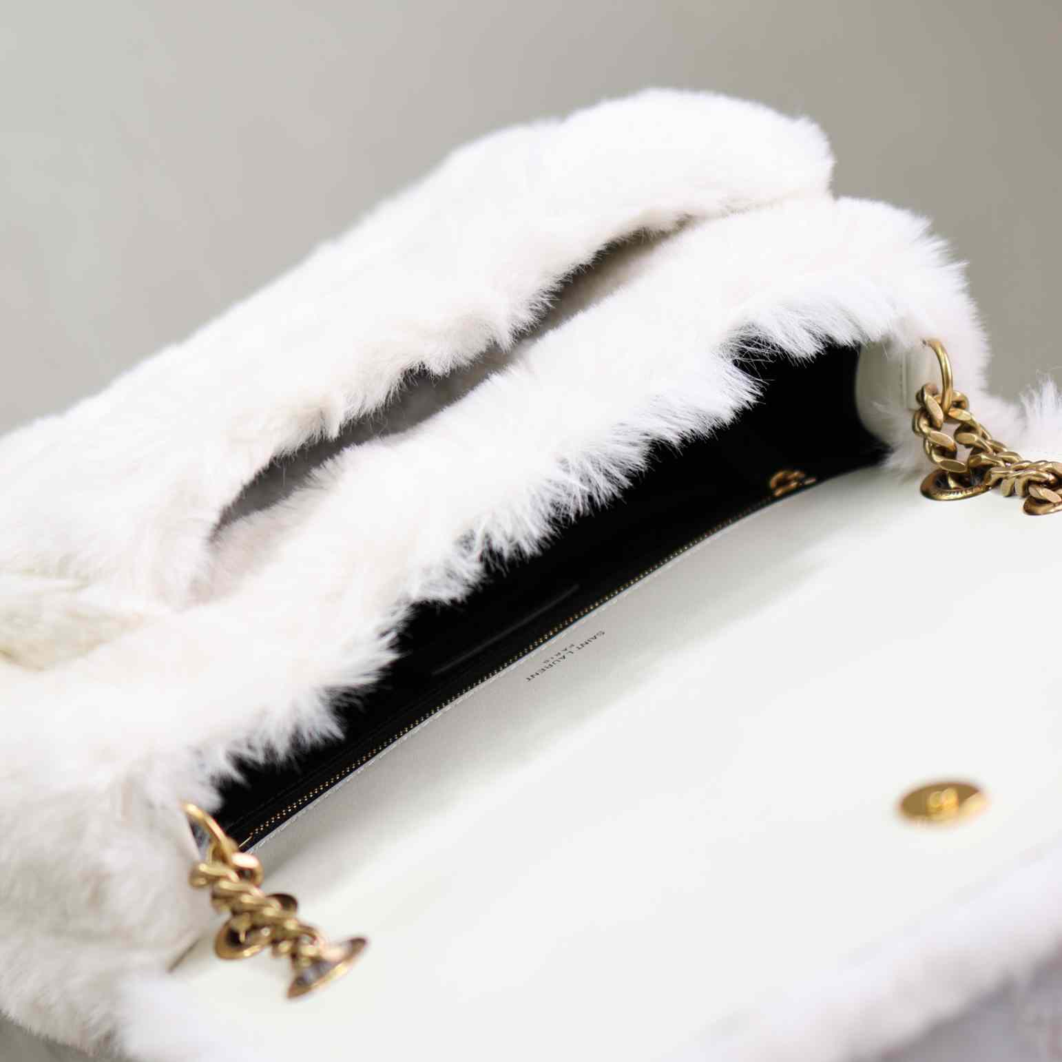Saint Laurent Niki Medium Soft Bag  (28×20×8.5cm) - 