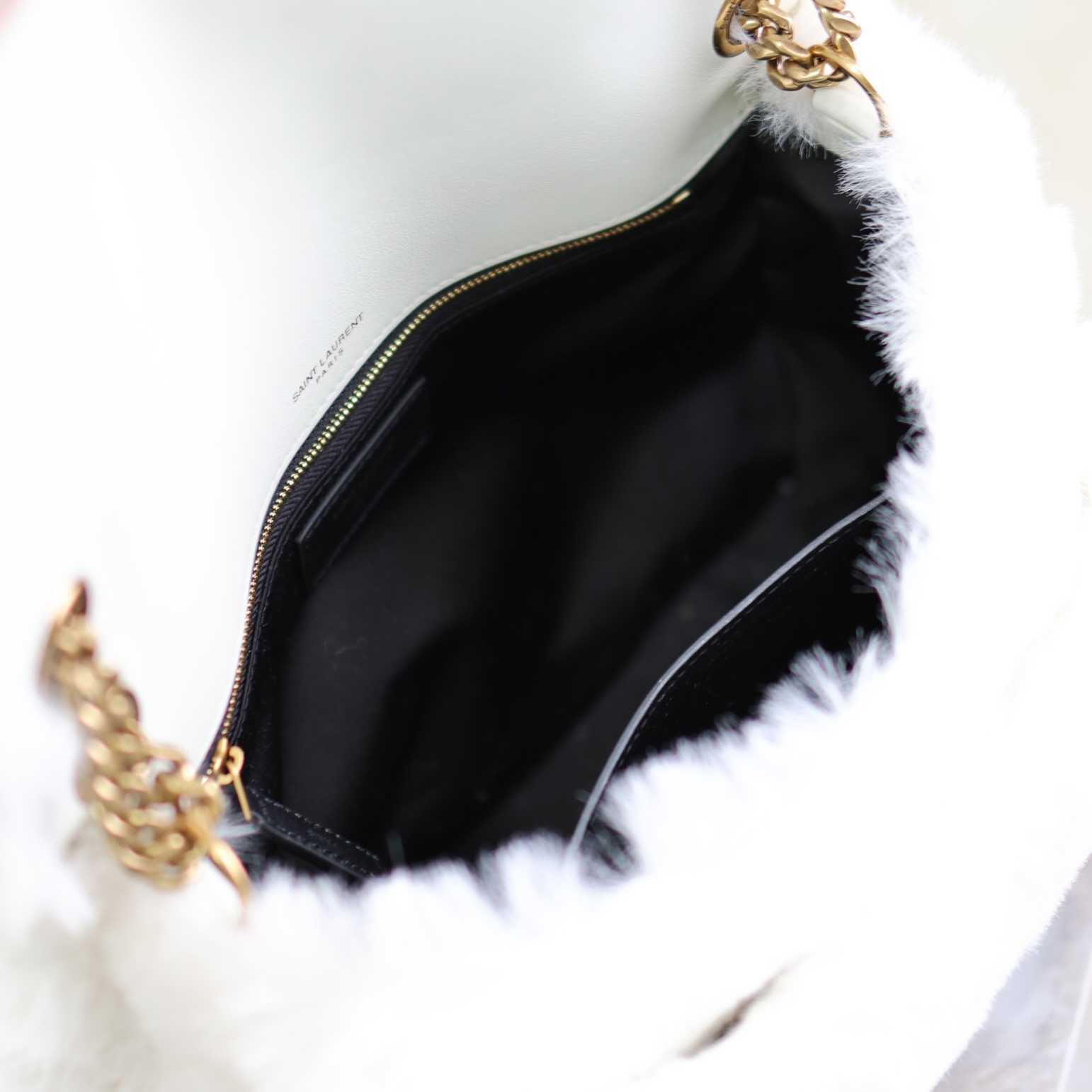 Saint Laurent Niki Medium Soft Bag  (28×20×8.5cm) - 