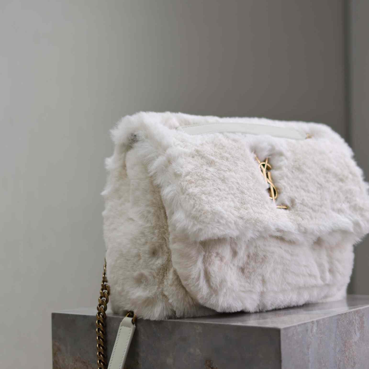 Saint Laurent Niki Medium Soft Bag  (28×20×8.5cm) - 