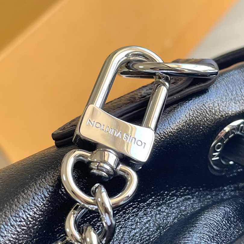 Louis Vuitton Montsouris Vibe PM  M12587 - PerfectKickZ