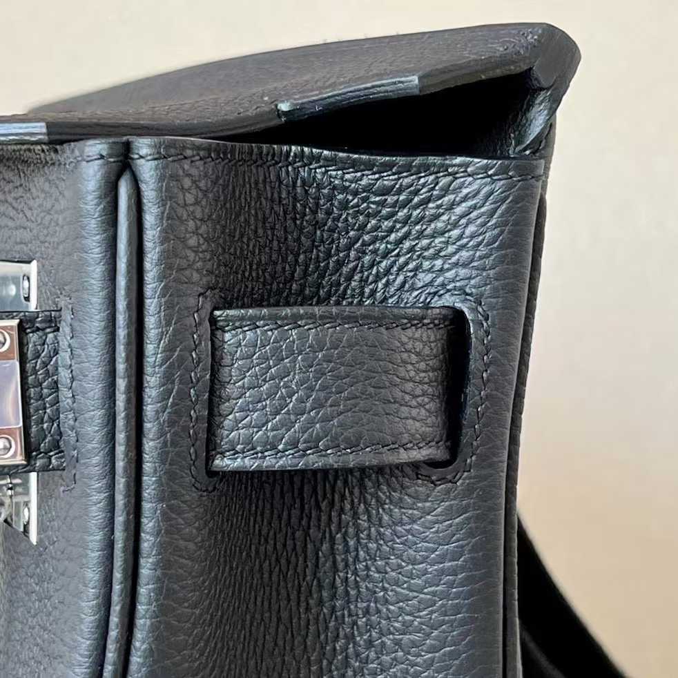 Hermès Kelly Akkad Belt Bag  8X8X25.5cm - PerfectKickZ