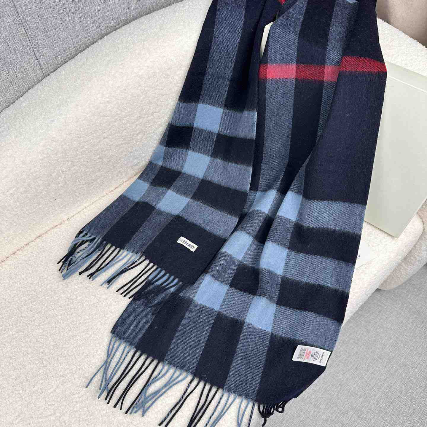 Burberry Scarf   180*40cm - PerfectKickZ