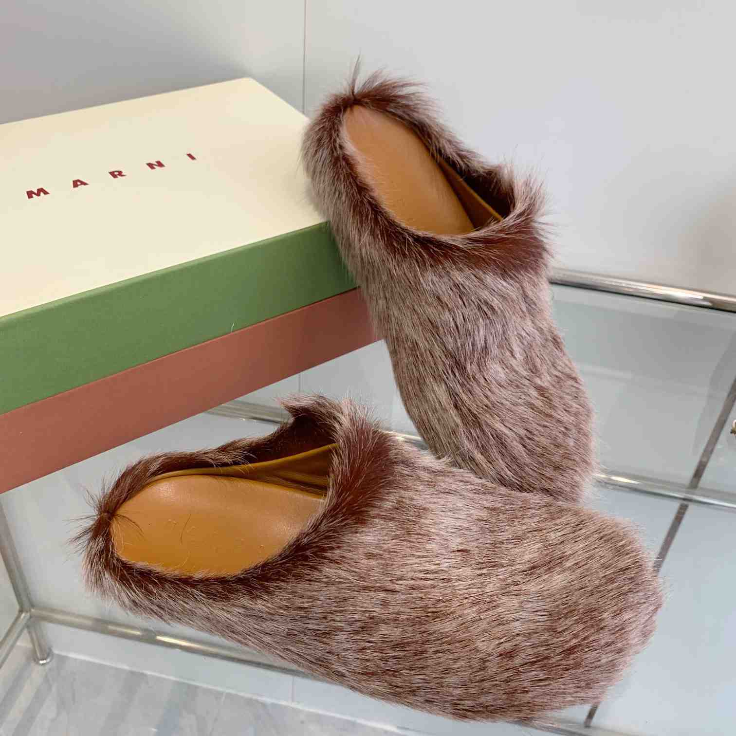 Marni Long Hair Calfskin Fussbett Sabot - PerfectKickZ