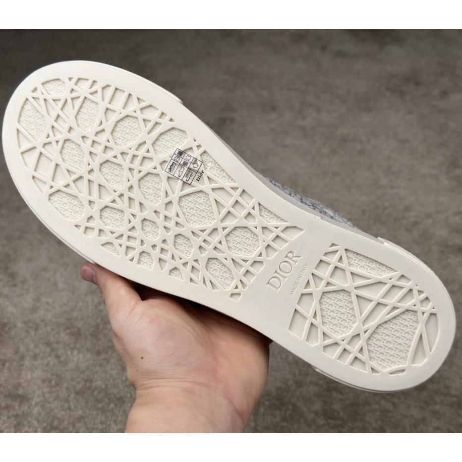 Dior B33 Sneaker   - PerfectKickZ