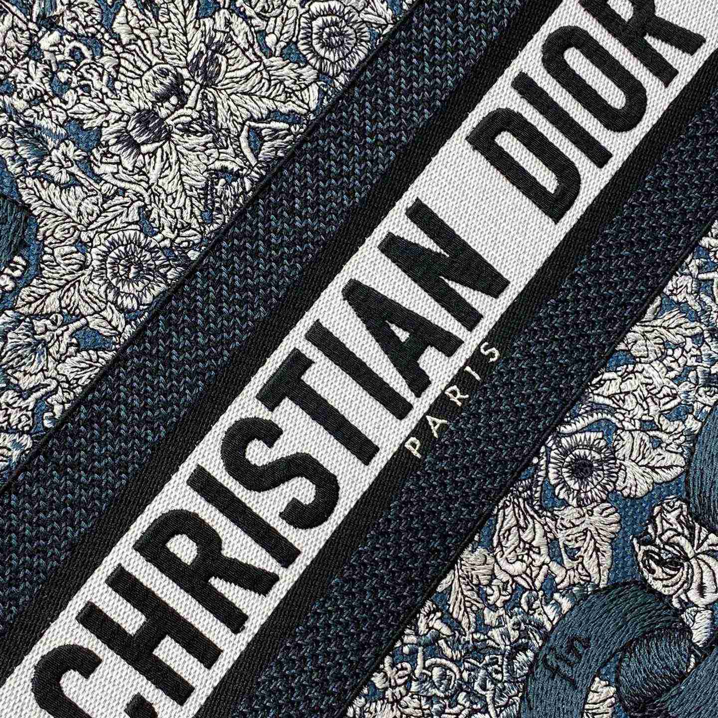 Dior Medium Dior Book Tote    - PerfectKickZ