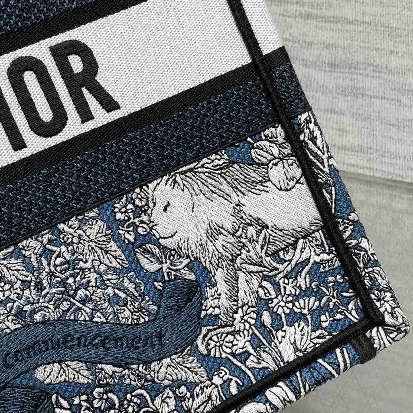 Dior Medium Dior Book Tote    - PerfectKickZ